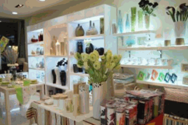 世博家居用品 專(zhuān)業(yè)打造理想家居，全方位提升家庭服務(wù)品質(zhì)